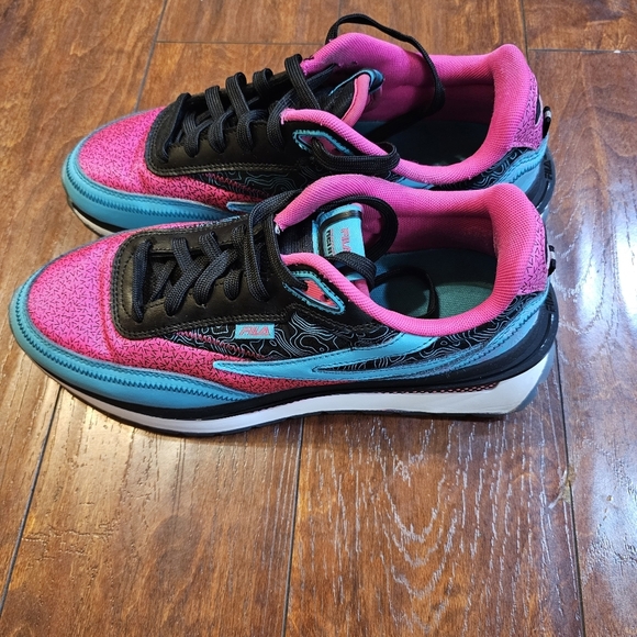 Fila Renno Shoes - Pink & Teal, Women’s Size 9.5 - Picture 4 of 6